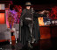 Ez pedig már tényleg a coolság netovábbja: a népszerű sztár nemrégiben felidézte legendás szerepét, Zorro-t Jimmy Kimmel show-jában. Szédületes!
