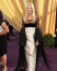 Gwyneth Paltrow a fekete és a pezsgőszín egyvelegét részesítette előnyben. Ruhájában egyaránt fellelhetőek voltak a régies, szigorú elemek és a modern, extrémebb stílusjegyek is - a színésznő pedig csak úgy ragyogott ebben a kombinációban, imádtuk ezt a Valentino ruhát.
