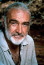 Október utolsó napján, 90 éves korában elhunyt Sean Connery. A&nbsp;leghíresebb szerepe James Bond volt, emellett olyan filmekben játszott, mint a Hegylakó, A rózsa neve, az Indiana Jones vagy A domb. Az IMDb adatbázisa szerint összesen 90 filmben szerepelt, ezek közül az Aki legyőzte Al Caponét című alkotásban nyújtott alakításáért Oscar-díjjal jutalmazták. Halálának oka, hogy már évek óta betegeskedett, Alzheimer-kórban szenvedett.

