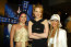 Pink, Nicole Kidman és Christina Aguilera - a háttérben pedig a malomkerék. Összeraktad a képet? Bizony, ez a fotó a Moulin Rouge bemutatóján, 2001-ben készült