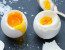2. Javítja a koleszterinszintet. Igaz, hogy növeli azt, de nem a rossz értelemben. Az orvosok jó és rossz koleszterint különítenek el, a tojás pedig a jó koleszterint növeli. A dietetikusok szerint napi két&nbsp;tojás ajánlott.&nbsp;

