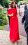 Nem is kérdés, hogy Kate Middletonnak jól áll-e a piros, nem véletlenül szereti az ilyen színű darabokat.
