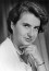 Rosalind Franklin Ph.D. címet szerzett a fizika kémia szakon a Cambridge-i Egyetemen,
és a röntgenkrisztallográfián dolgozott. Sikeresen lefényképezte le a DNS szerkezetét.

Kollégája, Maurice Wilkins Franklin az engedélye nélkül átadta a fényképet James Watsonnak és Francis Cricknek. Watson és Crick Franklin egy forradalmi tanulmányt jelentetett meg az 1953-as Nature folyóiratban, ami a DNS kettős hélix (spirál) szerkezetét ismerteti Franklin kísérleteire alapozva, amiért ők végül elnyerték a Nobel-díjat.

Sajnos Franklin 37 éves korában elhunyt, anélkül, hogy elismerést kapott volna a tudományos tevékenységéért.

&nbsp;
