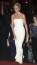Diana hercegné&nbsp;egy elnöki vacsorán is részt vett a Parlamentben. Egy&nbsp;fehér pánt nélküli, gyöngyökkel díszített&nbsp;ruhát visel, amelyet Catherine Walker tervezett.

