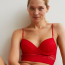 H&amp;M Párnázott bralette 4495; 2 db-os hipsteralsó szett 3495 Ft

Ez a hosszított melltartó nemcsak szexi, hanem hihetetlenül praktikus is, ráadásul árulnak pontosan hozzá illő bugyit is, amitől egy teljes szettünk lehet hihetetlenül szuper áron!
