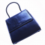 NINI Metallic Micro Bag 84 990 Ft

Ennél elegánsabb táskát idén nem fogsz találni - ha a kék a te színed, imádni fogod ezt a struktúrált darabot!&nbsp;
