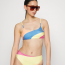 Zalando - Roxy&nbsp;POP SURF BRALETTE Bikini felső 15 490 Ft;&nbsp;POP SURF MIDWAIST Bikini alsók 15 490 Ft
