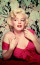 Marilyn Monroe 1926. június elsején látta meg a napvilágot Los Angelesben, nem sokkal később pedig az 1950-es évek egyik legismertebb szexszimbólumává vált Golden Globe-díjas amerikai színésznőként, fotómodellként és énekesnőként. Marilyn a popkultúra egyik legismertebb, legikonikusabb alakja a mai napig, aki pin-up girlként, azaz címlaplányként vált híressé.
