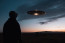 A modern Nostradamus szerint idén a földönkívüliek is meglátogatnak bennünket, azonban nem kell attól tartanunk, hogy elpusztítanák a civilizációnkat. Salome szerint az UFO-k és az emberek titkosított jelekkel fognak kommunikálni egymással.
