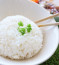Sok mindenen múlik, hogy mennyire lesz jó az elkészített rizs – nem mindegy például, hogy milyen típust tartunk otthon, átmossuk-e vagy megpirítjuk, milyen edényt használunk, de még az is befolyásoló tényező, hogy mennyi vizet adunk hozzá.
