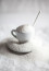 Cukor

Ahogy a só, úgy a cukor sem tud lejárni, mert képtelenek elszaporodni benne a baktériumok - ehhez azonban légmentesen zárható tárolóedénybe kell tenni.&nbsp;Ezen kívül még abban is hasonlít szintén fehér színű, por állagú "társára", hogy az évek alatt tömbökké állhat össze, amiket kissé körülményes használható darabokra bontani.&nbsp;
