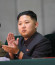Ahogyan azt a Blikk is írja a Daily Star híre alapján, a Rodong Sinmun nevű propagandakiadvány rendszeresen beszámolt Kim Dzsongun nyilvános megjelenéseiről, intézkedéseiről és alapjában véve a diktátor politikai ügyeiről, ám az észak-koreai lapot sokan csomagolópapírként használják.
