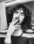 Gyakran három-négy órásra is elnyúló koncertjei különös élményt jelentettek; a műsor nem egyszer a közönség szidalmazásával kezdődött, műanyag babákkal imitálta a szeretkezést. Olykor a sors is közbeszólt: 1971-es turnéján leégett a banda felszerelésének nagy része, Londonban pedig Zappa szenvedett súlyos sérüléseket, amikor lelökték a színpadról. Pályatársai nagy részétől eltérően sem drogot, sem alkoholt nem fogyasztott és ezt zenekarában sem tűrte: számára a zene volt az egyetlen kábítószer.
