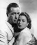 A Casablanca egyébként számos izgalmas kulisszatitkot rejt:&nbsp;Bergman először nemet mondott a szerepre, később pedig a forgatáson rendszeresen trükközni kellett, a színésznő ugyanis magasabb volt Bogartnál. S bár a kamerák előtt tökéletesen működött a két főszereplő között a kémia – olyannyira, hogy a színész feleségét féltékenység mardosta –, a való életben ki nem álhatták egymást.
