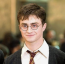 Azonban Radcliffe már felnőtt, pontosan 34 éves, és mai fejjel biztosan nem Harry Pottert játszaná el a filmekben.
