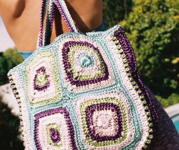 Íme a nyári szezon legnépszerűbb táskája - a horgolt táska most az új trend