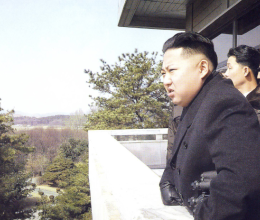 Ebből még baj lesz: Kim Dzsongun újabb parancsot adott a hadseregének, sokan már most rettegnek
