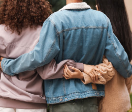 "Barátom és barátnőm is van" - szexuális életükről vallottak poliamor és nyitott kapcsolatban lévő emberek