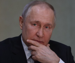 Vlagyimir Putyin retteg: az orosz elnök elrejtőzött, és szexi szeretőjét is elhagyta – Ez áll a szakítás hátterében