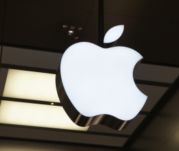 Egy világsztár is belekötött az Apple vérlázító reklámjába, a cég muszáj volt bocsánatot kérni
