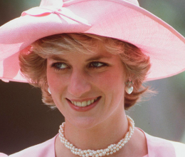 Nem bízta a véletlenre: cseles divattrükkel kerülte el a kínos fotókat Diana hercegné