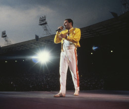 Eladó Freddie Mercury egykori londoni menedéke: a berendezés továbbra is őrzi az énekes szellemiségét - fotók