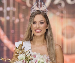 Ebben a ruhában képviselte hazánkat Hacsi Bogi a Miss World döntőjén: a magyar szépségkirálynő lélegzetelállítóan festett