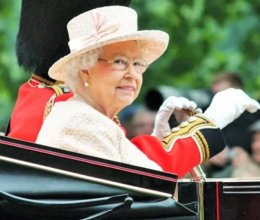 Erzsébet királynő elől súlyos dolgot titkoltak el, hatalmas botrány lett belőle