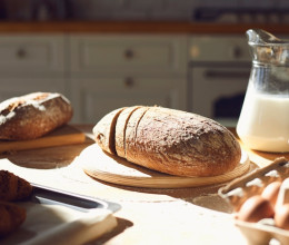 Ha így tárolod a kenyeret, akár egy hétnél tovább is eláll: nem penészedik meg, és olyan friss marad, mint amikor megvásároltad!