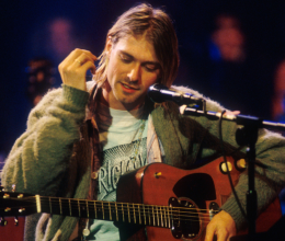 Képtelen volt megbirkózni a frenetikus sikerrel: 30 éve dobta el magától az életet Kurt Cobain
