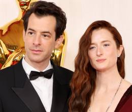 Mesésen festettek a vörös szőnyegen: ők voltak a 2024-es Oscar-gála leggyönyörűbb sztárpárjai – fotók