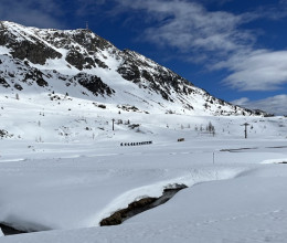 Obertauern máris rekordot döntött: két méteres hó várja a látogatókat