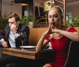 Egy itallal indult az első randi az étteremben, majd a srác megdöbbentő dolgot tett - Videó