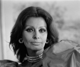 Ő Sophia Loren magyar unokája: a 17 éves srác már most a nők bálványa, ráadásul a tehetsége sem mindennapi - Fotók