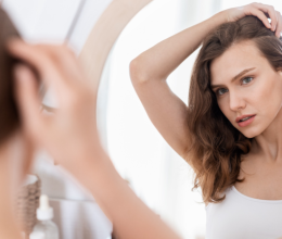 Gyorsan zsírosodik a hajad? Íme, a legütősebb házi praktikák, amikkel véget vethetsz a bosszantó problémának