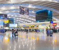 Korlátozza az utasai számát a legnagyobb forgalmú brit repülőtér