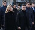 A háború kezdete óta most látták először együtt Volodimir Zelenszkijt és feleségét: nem mutattak gyengédséget egymás iránt