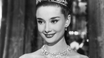 Ötször elvetélt, a férjei megcsalták: hiába kiáltották ki a világ legszebb nőjének, Audrey Hepburn magánélete kudarcok sorozata volt 