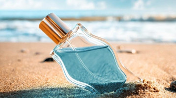 A világhírű magyar parfümőr szerint ezek lesznek a 2024-es nyár legjobb illatai