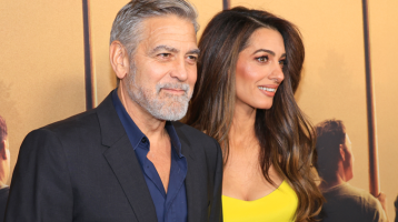 Idilli francia falucskában romantikázik George és Amal Clooney: elképesztően stílusosan mutat együtt az álompár